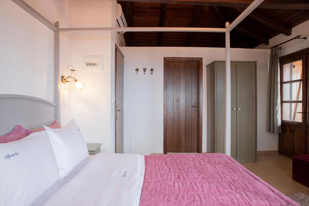 Guesthouse Ourania Палеос-Пантелеймонас Экстерьер фото